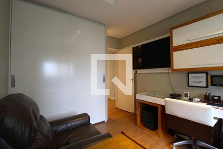 Quarto 1 de apartamento à venda com 3 quartos, 173m² em Moema, São Paulo