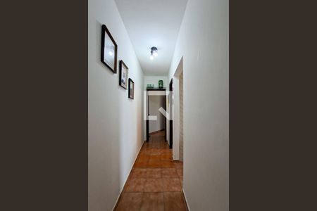 Corredor de apartamento para alugar com 1 quarto, 52m² em Guilhermina, Praia Grande