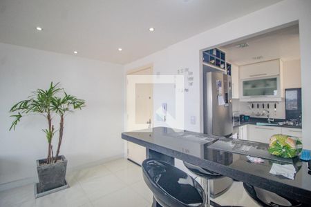 Sala de apartamento para alugar com 2 quartos, 67m² em Santo Antônio, Porto Alegre