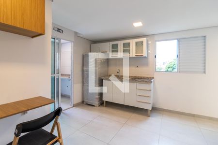 Sala e Cozinha de apartamento para alugar com 1 quarto, 30m² em Imirim, São Paulo
