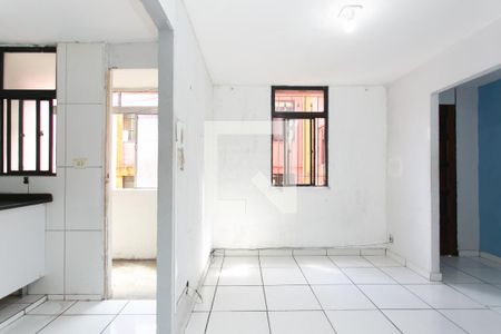 Sala de apartamento para alugar com 2 quartos, 28m² em Cidade Tiradentes, São Paulo