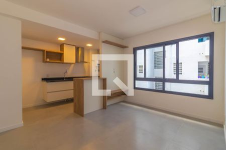 Sala  de apartamento para alugar com 1 quarto, 42m² em Santana, Porto Alegre