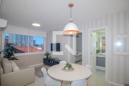 Sala de apartamento para alugar com 1 quarto, 44m² em Menino Deus, Porto Alegre