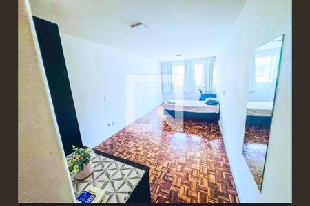 Quarto 2 de apartamento para alugar com 2 quartos, 59m² em Centro, Curitiba