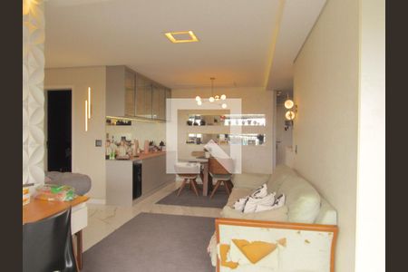 Sala de apartamento para alugar com 2 quartos, 78m² em Continental, Osasco