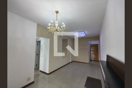 Apartamento para alugar com 2 quartos, 77m² em Taquara, Rio de Janeiro