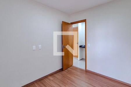 Quarto 1 de apartamento para alugar com 2 quartos, 35m² em Lapa, São Paulo