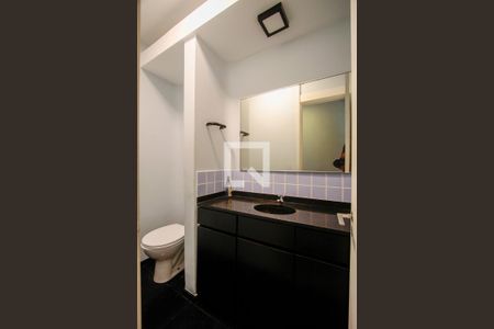 Lavabo de apartamento à venda com 4 quartos, 215m² em Barra da Tijuca, Rio de Janeiro