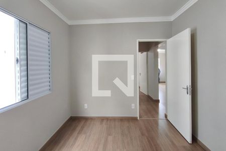 Quarto 2 de apartamento para alugar com 2 quartos, 42m² em Vila Marieta, Campinas