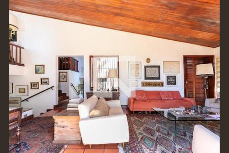 Casa de Condomínio à venda com 3 quartos, 250m² em Jardim Everest, São Paulo