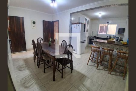 Casa à venda com 3 quartos, 125m² em Vila Mazzei, Santo André