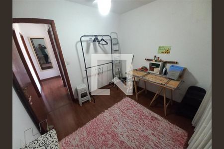 Casa à venda com 3 quartos, 106m² em Parque Assuncao, Taboão da Serra