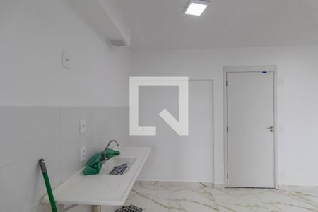 Sala/Cozinha/Área de Serviço  de apartamento para alugar com 2 quartos, 109m² em Cidade Antônio Estêvão de Carvalho, São Paulo