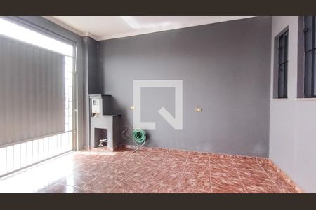 Quintal de casa para alugar com 2 quartos, 203m² em Cidade Edson, Suzano