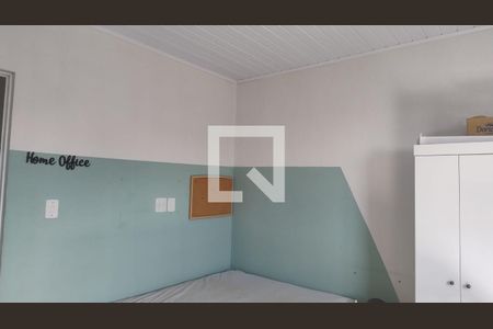 Quarto de casa para alugar com 2 quartos, 80m² em Vila Olorum, Nova Iguaçu