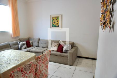 Sala de apartamento para alugar com 3 quartos, 66m² em Caiçara-adelaide, Belo Horizonte