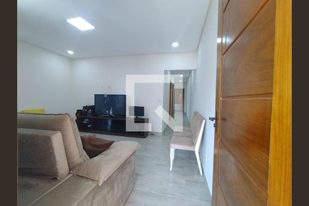 Casa à venda com 3 quartos, 240m² em Utinga, Santo André