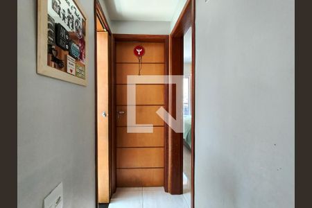 Corredor de apartamento à venda com 2 quartos, 75m² em Engenho Novo, Rio de Janeiro
