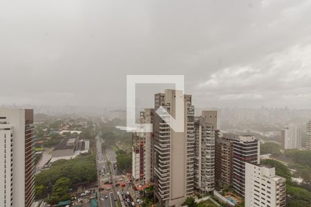 Sacada de apartamento à venda com 3 quartos, 218m² em Indianópolis, São Paulo