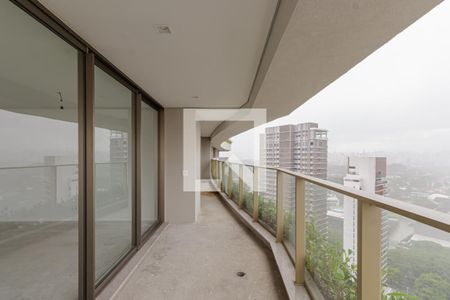 Sacada de apartamento à venda com 3 quartos, 218m² em Indianópolis, São Paulo