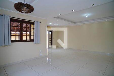 Sala de casa para alugar com 3 quartos, 250m² em Piratininga, Niterói