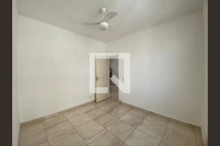 Quarto 2 de apartamento para alugar com 2 quartos, 115m² em Petrópolis, Betim
