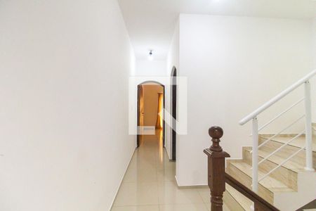 Hall de casa para alugar com 3 quartos, 304m² em Jardim Nossa Senhora do Carmo, São Paulo