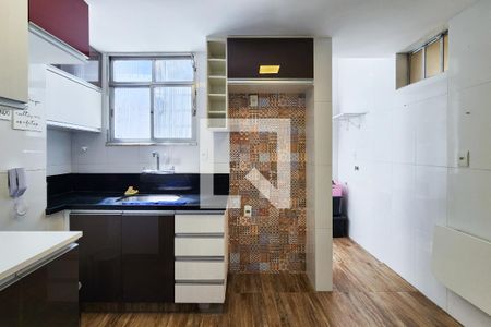 Cozinha  de apartamento à venda com 3 quartos, 90m² em Maracanã, Rio de Janeiro