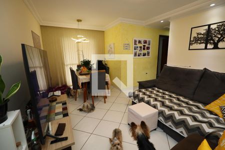 Sala de TV de apartamento à venda com 3 quartos, 73m² em Jardim do Estádio, Santo André