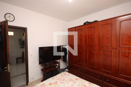 Quarto 1 de casa à venda com 6 quartos, 256m² em Vila Constança, São Paulo