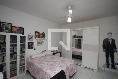 Suíte 1 de casa à venda com 6 quartos, 256m² em Vila Constança, São Paulo