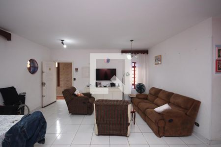 Sala  de casa à venda com 6 quartos, 256m² em Vila Constança, São Paulo