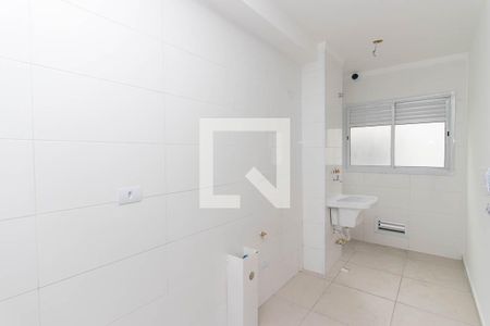 Cozinha e Área de Serviço de apartamento à venda com 2 quartos, 43m² em Vila Mazzei, São Paulo