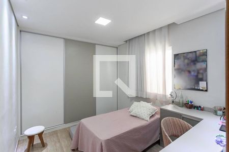 Quarto 2 de casa à venda com 3 quartos, 210m² em Parque Xangri-lá, Contagem