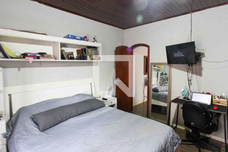 Casa à venda com 2 quartos, 204m² em Vila Santa Clara, São Paulo