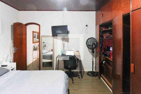 Casa à venda com 2 quartos, 204m² em Vila Santa Clara, São Paulo