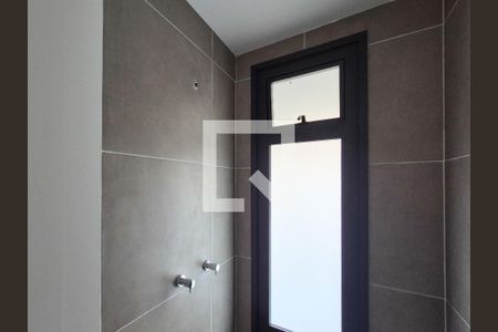 Banheiro de kitnet/studio à venda com 1 quarto, 42m² em Itaim Bibi, São Paulo