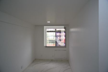Quarto 1 de apartamento à venda com 2 quartos, 58m² em Itanhangá, Rio de Janeiro