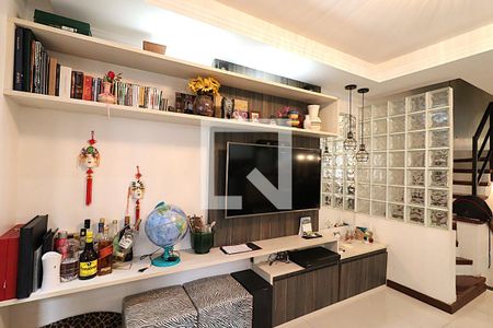 Sala de apartamento à venda com 3 quartos, 150m² em Petrópolis, Porto Alegre