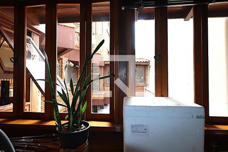 Janela da Sala de estudos de apartamento à venda com 3 quartos, 150m² em Petrópolis, Porto Alegre