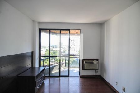 Suíte de apartamento para alugar com 4 quartos, 210m² em Centro, Nova Iguaçu