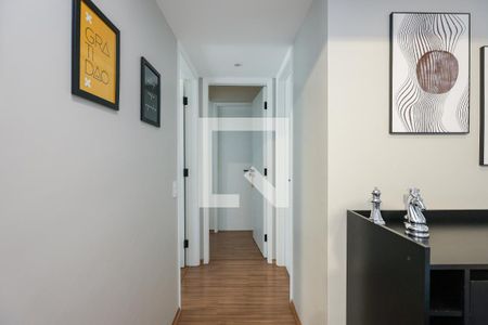 Corredor de apartamento à venda com 2 quartos, 68m² em Super Quadra Morumbi, São Paulo