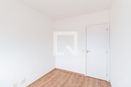Quarto de apartamento para alugar com 2 quartos, 60m² em Jardim das Belezas, Carapicuíba