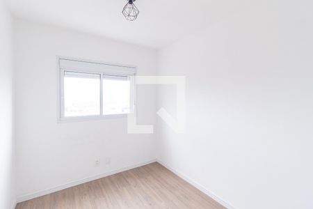 Quarto de apartamento para alugar com 2 quartos, 60m² em Jardim das Belezas, Carapicuíba