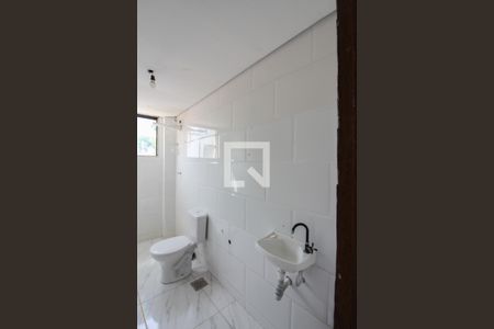 Banheiro da Suíte de apartamento para alugar com 3 quartos, 90m² em Jaraguá, Belo Horizonte