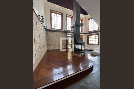 Casa à venda com 4 quartos, 349m² em Jardim Sao Caetano, São Caetano do Sul