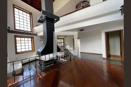 Casa à venda com 4 quartos, 349m² em Jardim Sao Caetano, São Caetano do Sul