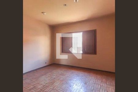 Casa à venda com 4 quartos, 350m² em Rio Pequeno, São Paulo