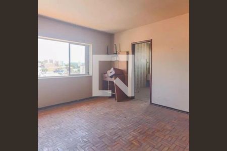 Casa à venda com 4 quartos, 350m² em Rio Pequeno, São Paulo