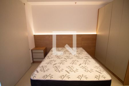 Sala / Quarto - Studio de kitnet/studio para alugar com 1 quarto, 30m² em Santo Amaro, São Paulo